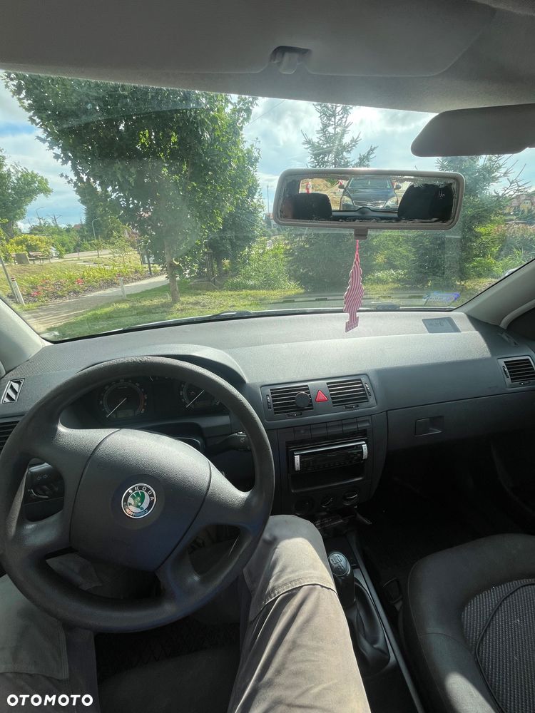 Skoda Fabia - 6