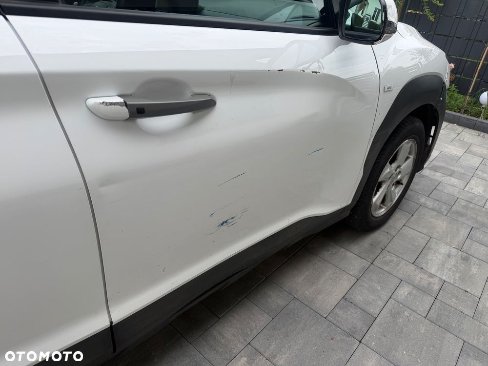 Hyundai Kona 1.6 CRDi 48V-Hybrid Trend - 15