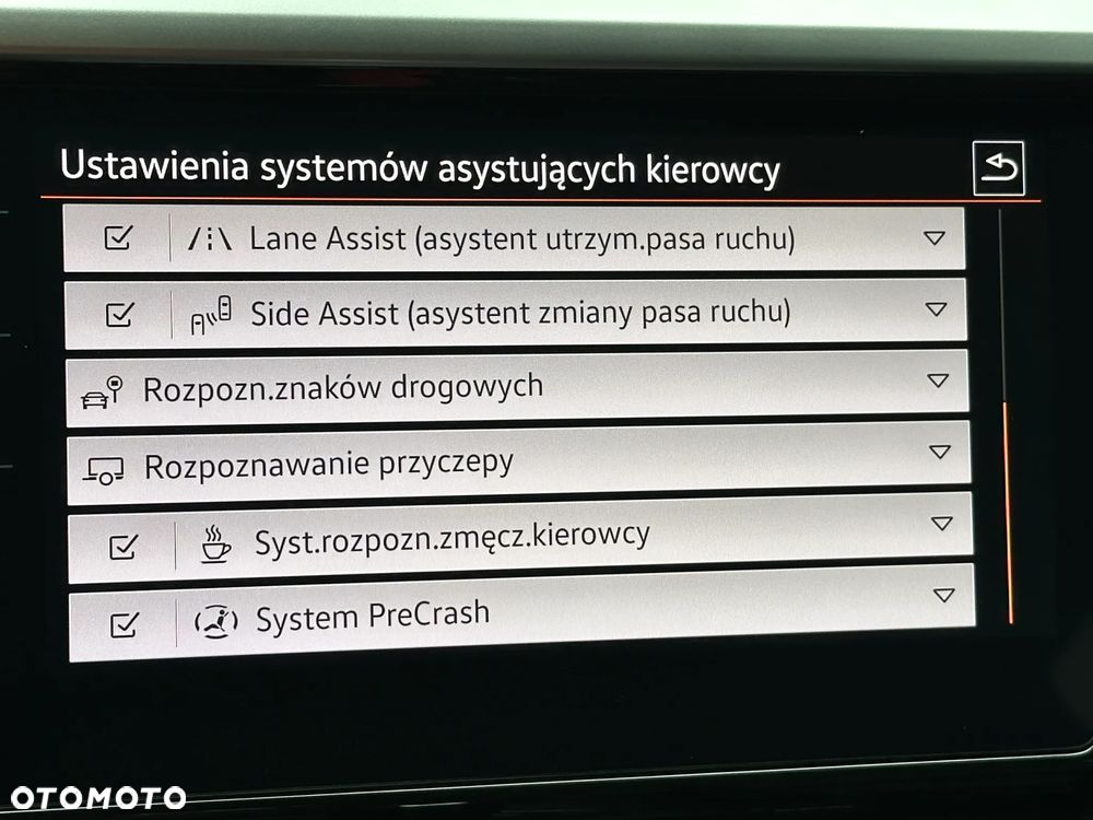 Volkswagen Arteon 2.0 TSI DSG R-Line Edition - 35