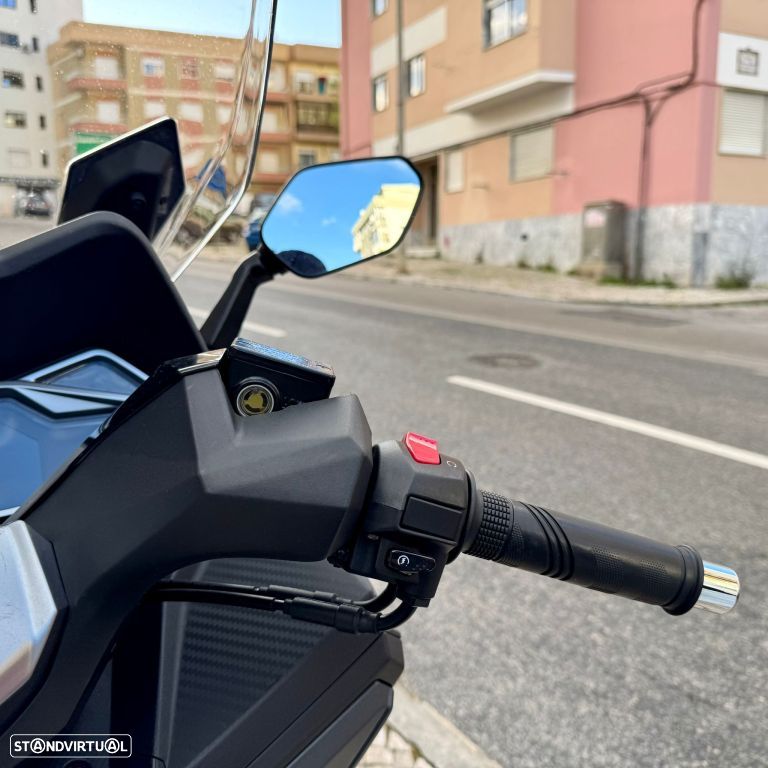 Sym Cruisym 300 - 14