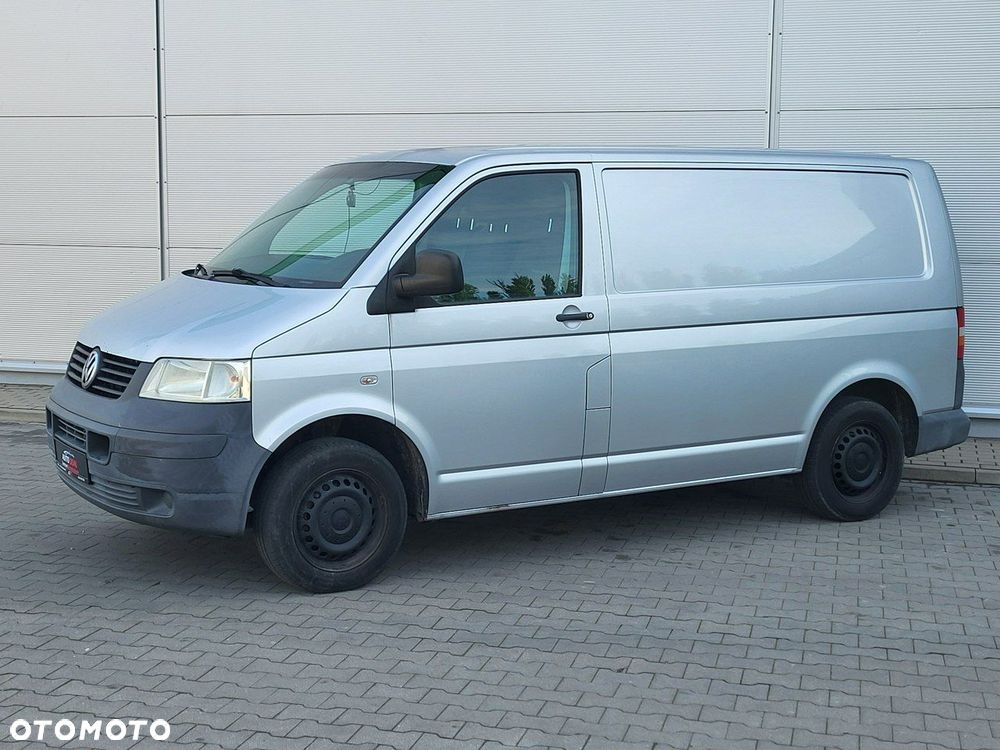 Volkswagen Transporter - 8