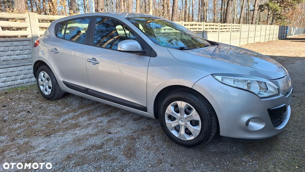 Renault Megane 1.6 16V 110 Expression - 11