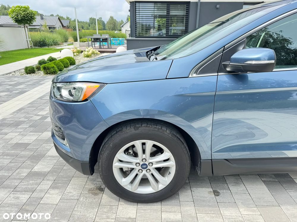 Ford Edge - 4