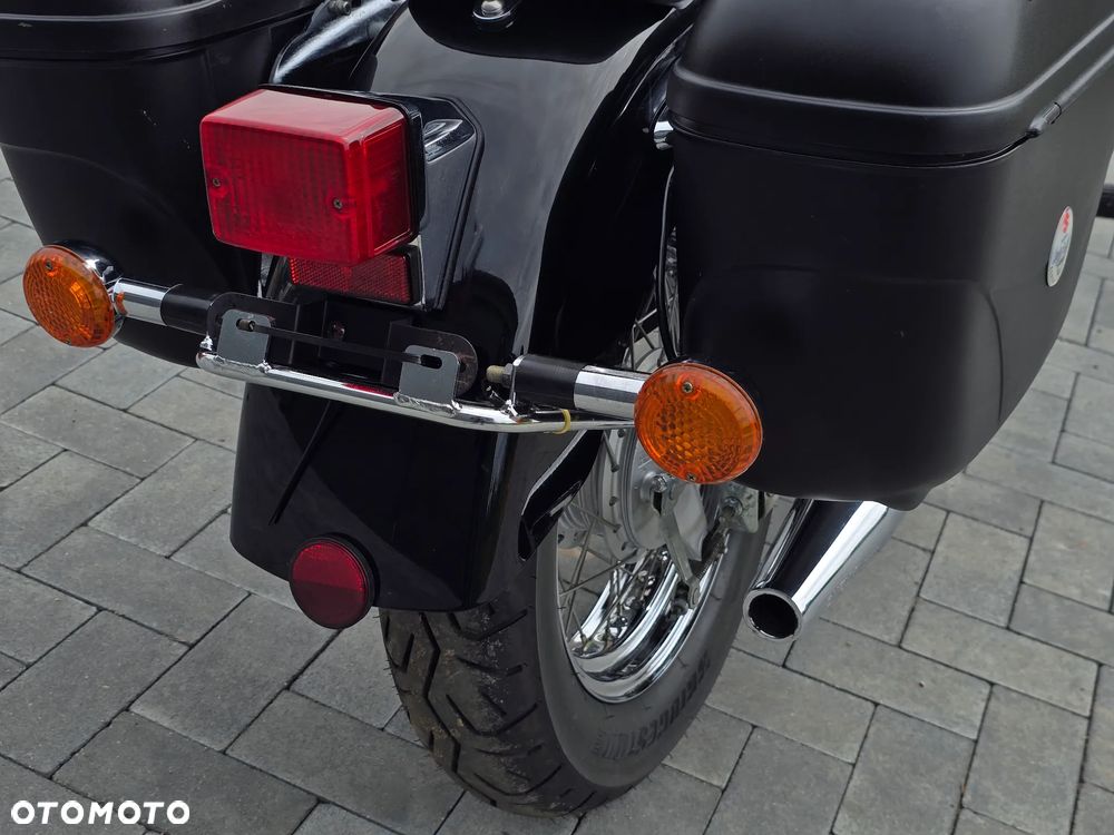 Suzuki Intruder - 33