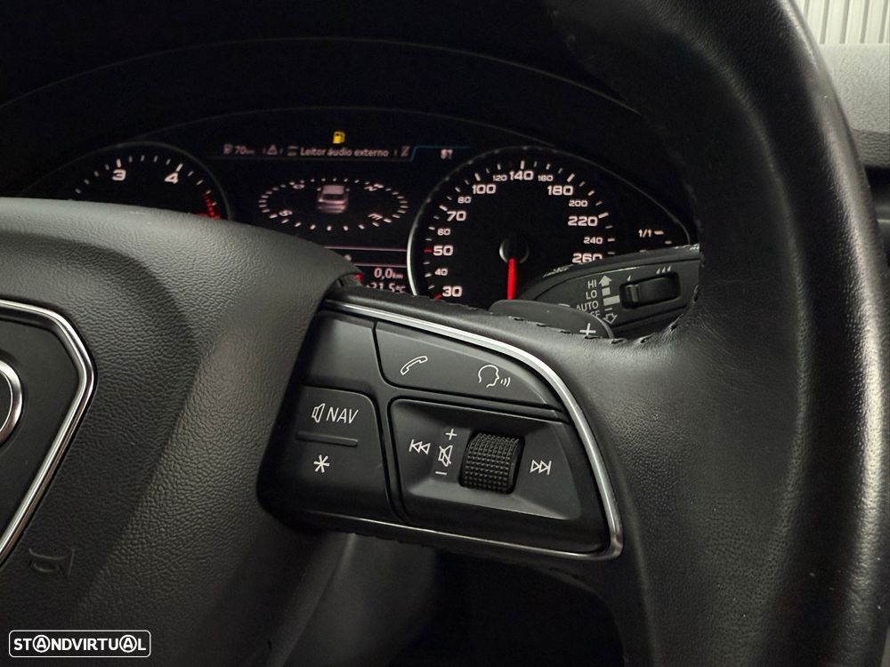 Audi A4 Avant 2.0 TDI S-line S tronic - 25