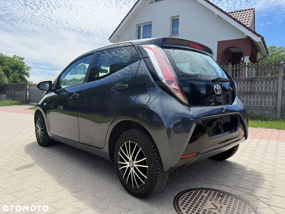Toyota Aygo 1.0 VVT-i Sprint EU6 - 13