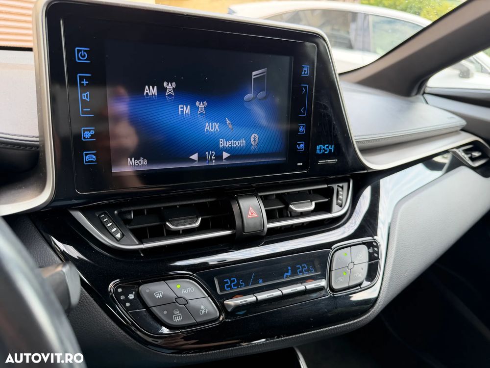 Toyota C-HR 1.8 HSD 122 CP 4x2 CVT C-ult Style bi-tone - 11