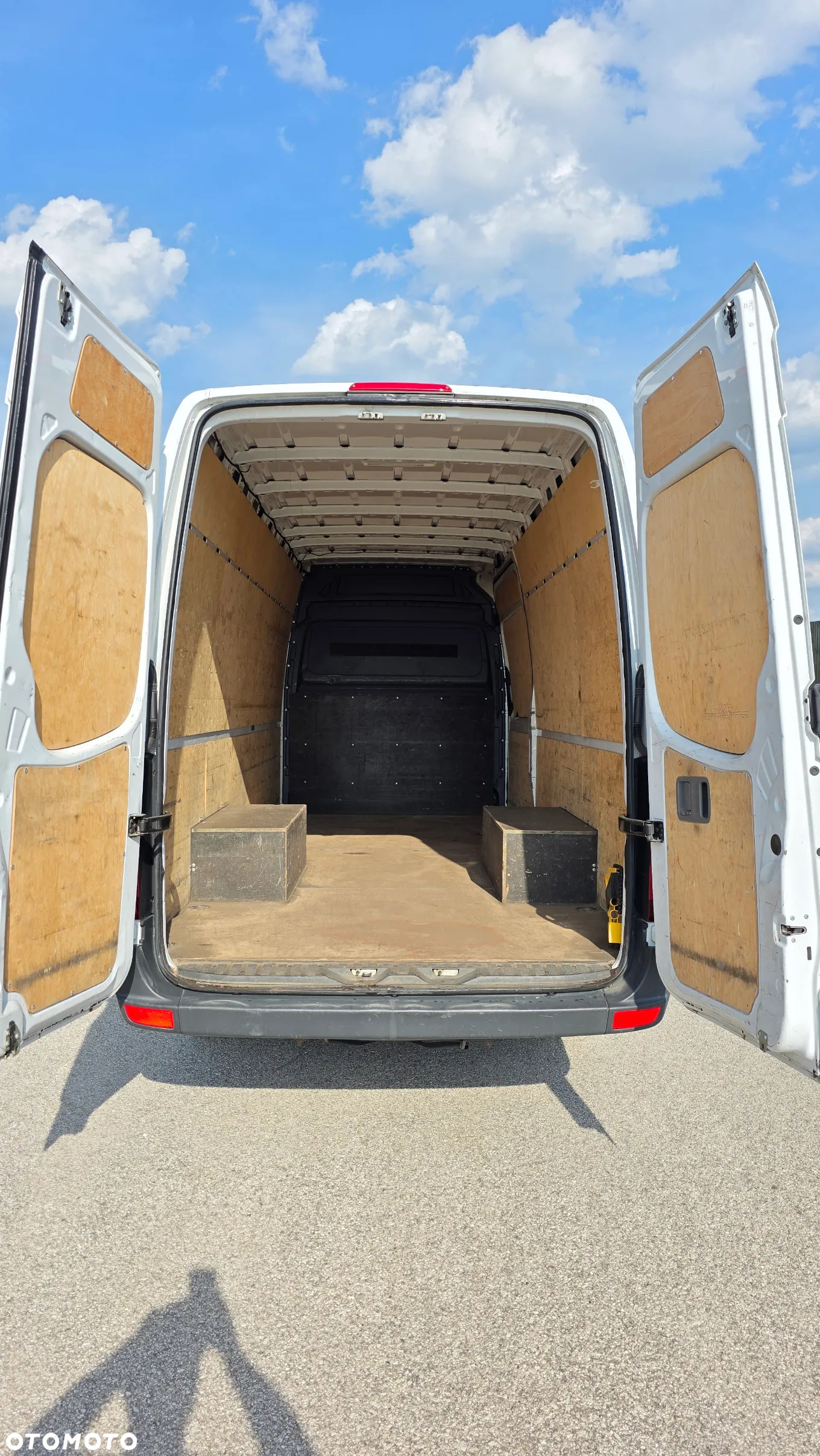 Mercedes-Benz Sprinter - 8