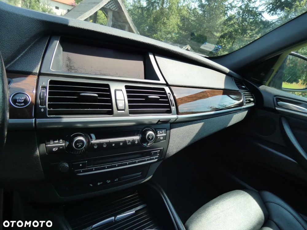 BMW X6 - 18