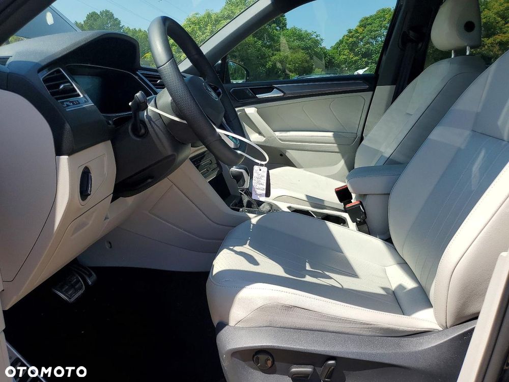 Volkswagen Tiguan - 7