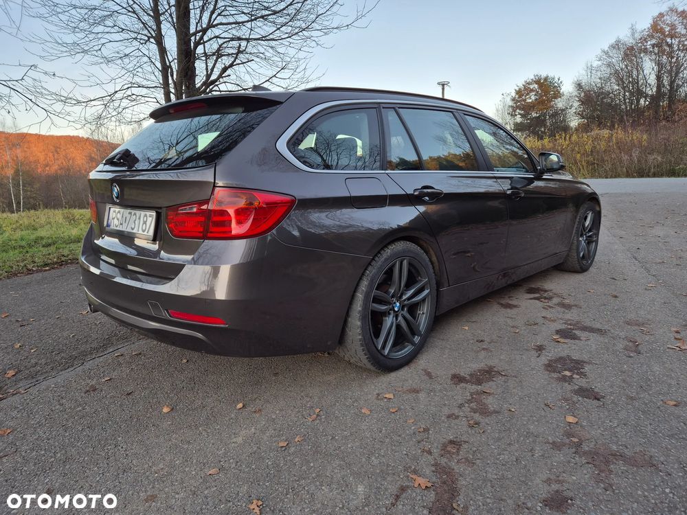 BMW Seria 3 320d Efficient Dynamics Edition - 4
