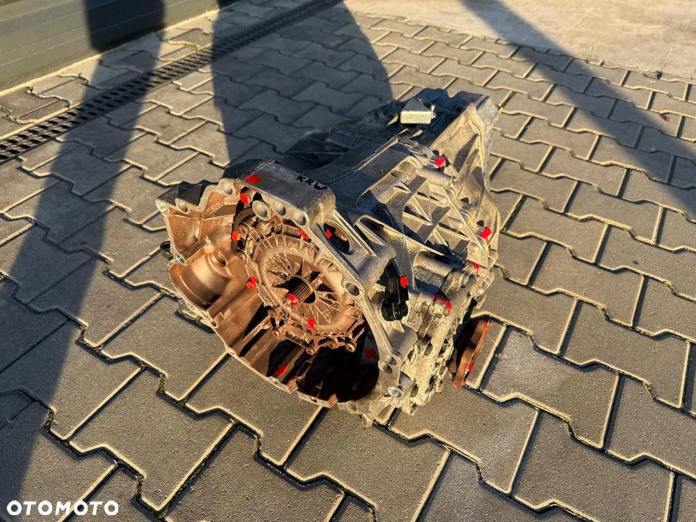 AUDI A8 D3 2.8 FSI AUTOMATYCZNA SKRZYNIA BIEGÓW KRW 150000km - 2