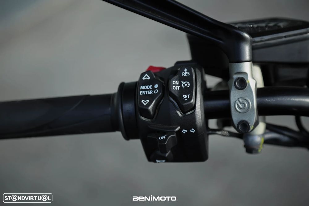 Ducati Diavel V4 - 10