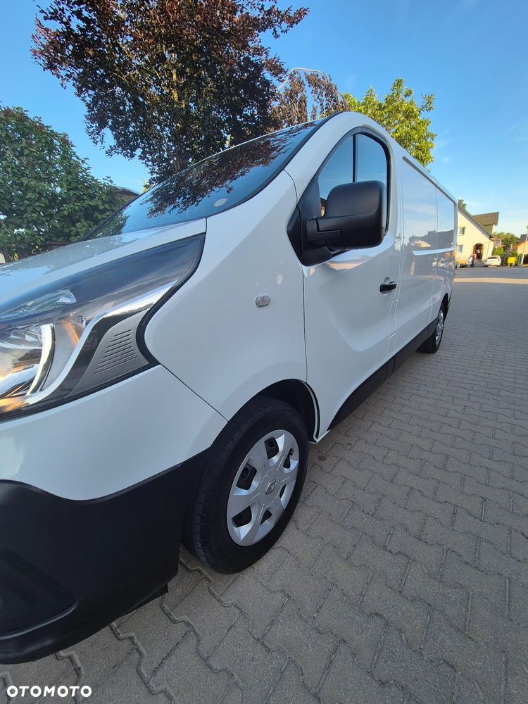 Renault Trafic 2019r Long 150Tys km Full Klima Navi Kamera Super stan - 10