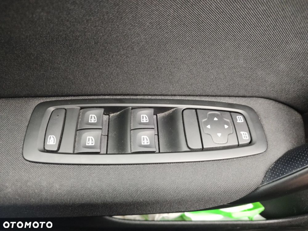 Renault Megane 1.5 dCi Limited - 20