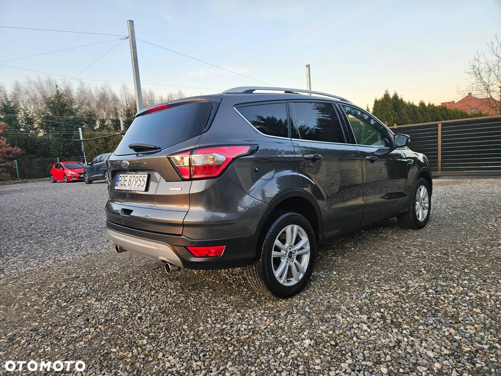 Ford Kuga 1.5 EcoBoost 2x4 Titanium - 8