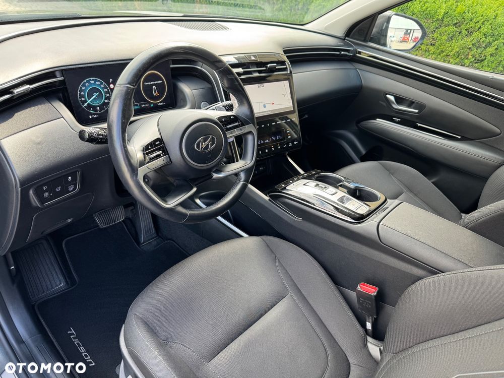 Hyundai Tucson 1.6 T-GDi HEV Executive 2WD - 12