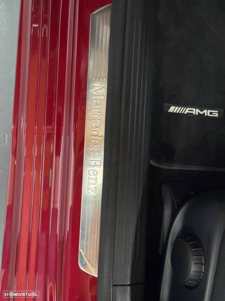 Mercedes-Benz A 250 e 8G-DCT AMG Line - 25