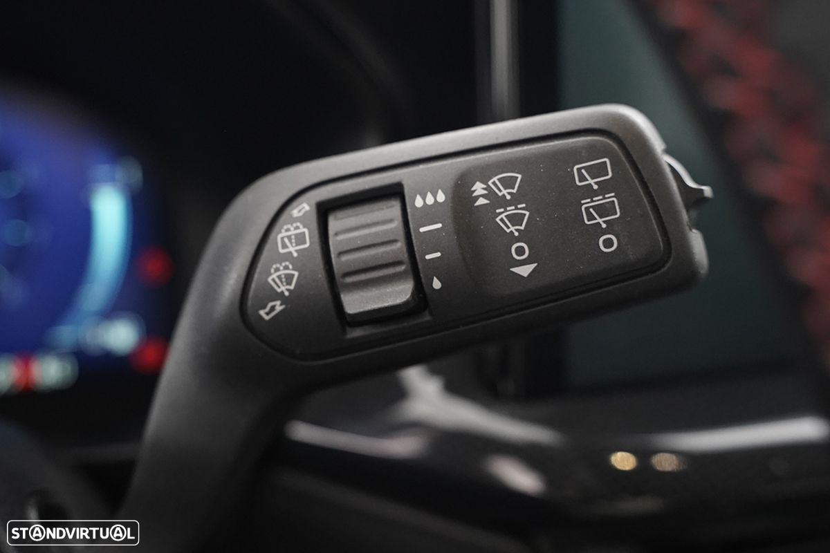 Ford Focus 1.0 EcoBoost MHEV ST-Line X - 15