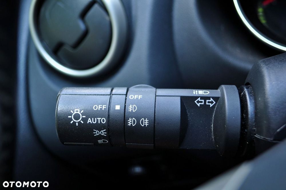 Nissan Qashqai+2 2.0 Acenta - 16