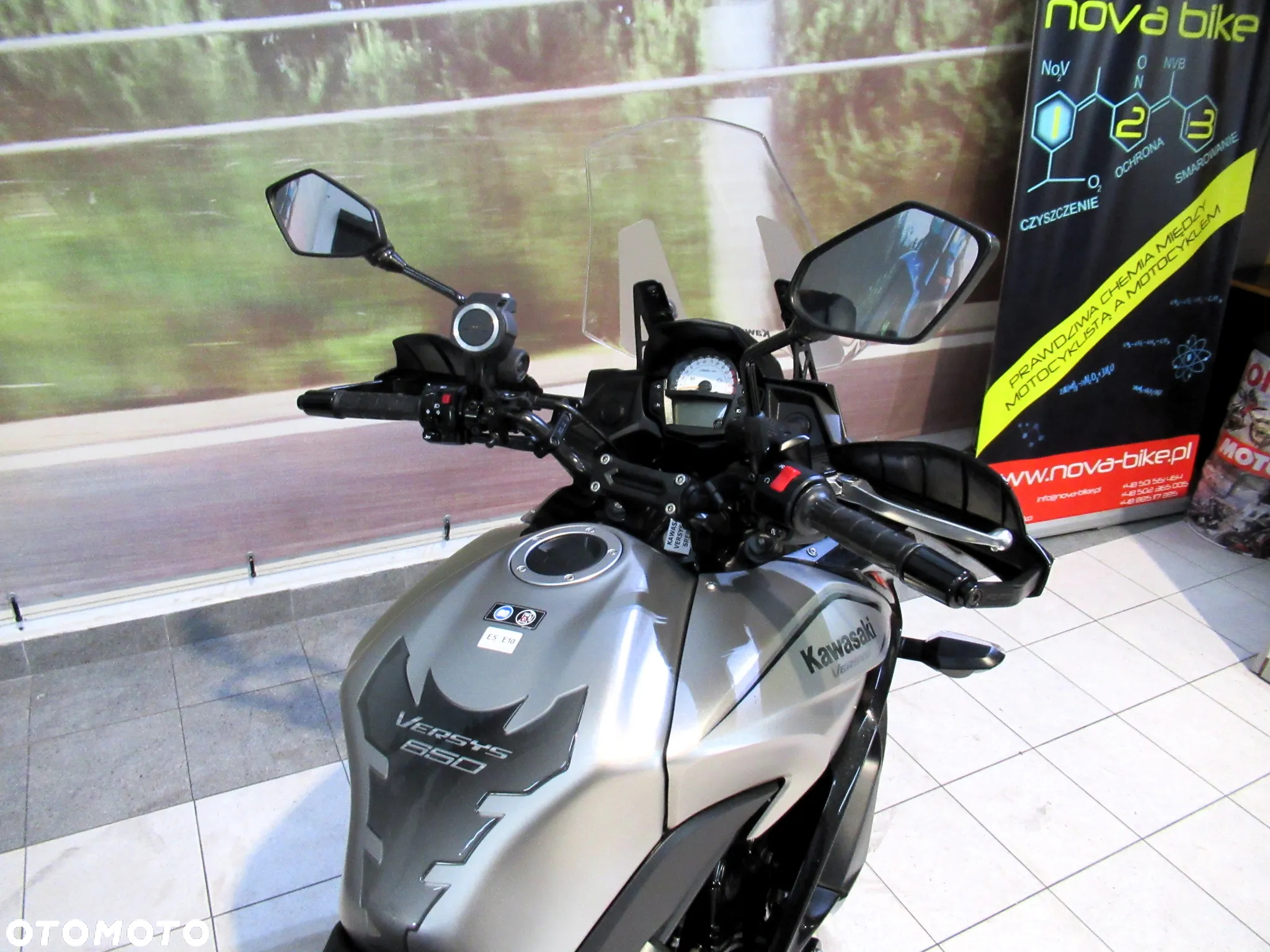 Kawasaki Versys 650 - 9