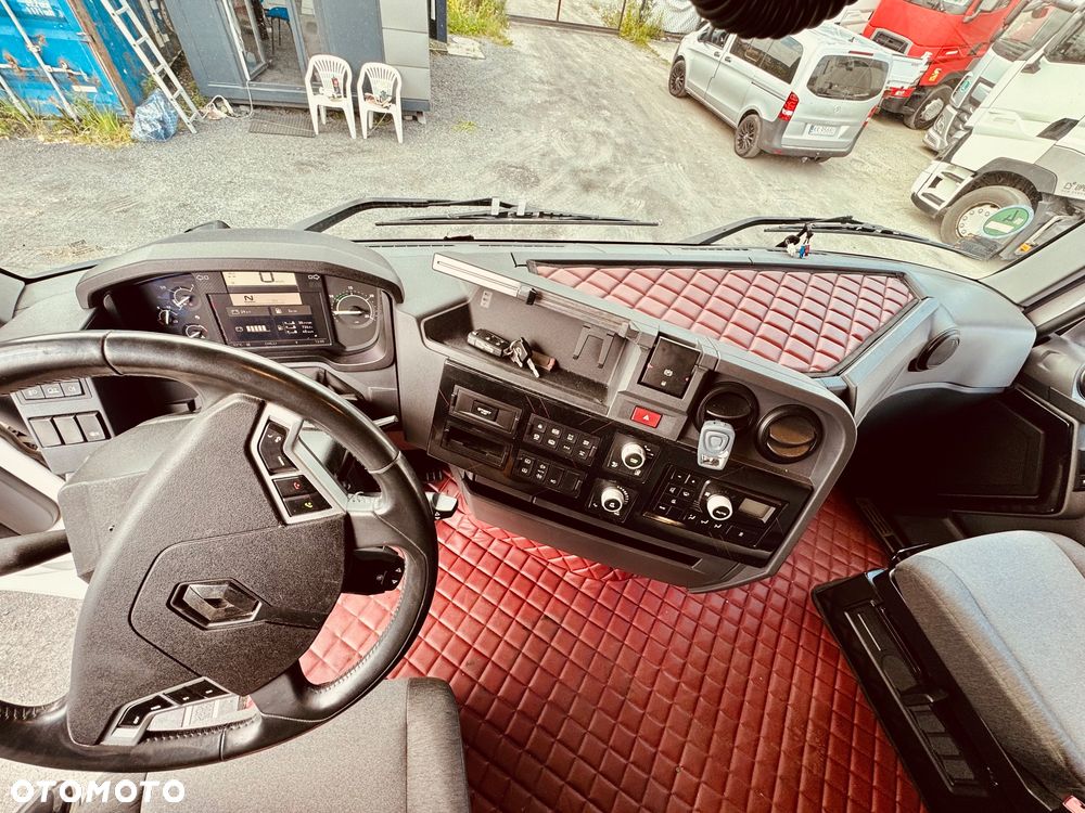 Renault T520 - 11