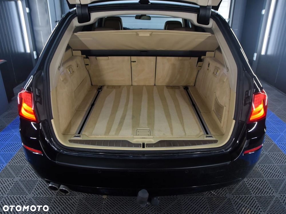 BMW Seria 5 520d - 8
