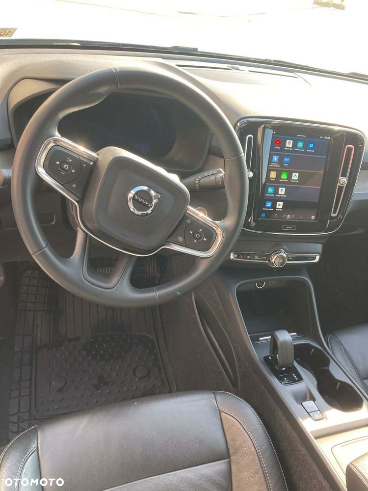 Volvo XC 40 - 6