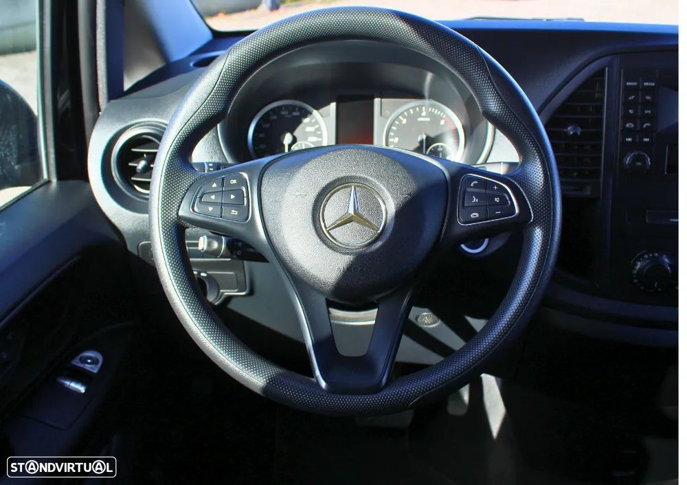 Mercedes-Benz Vito 114 CDI Misto Longa HA Aut. SELECT - 9