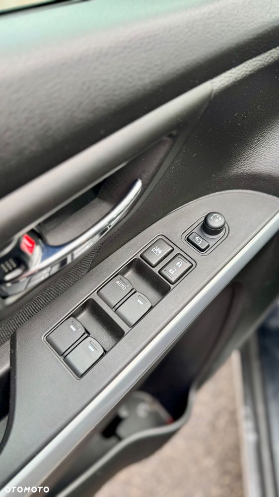 Suzuki SX4 S-Cross 1.4 Boosterjet Comfort - 11