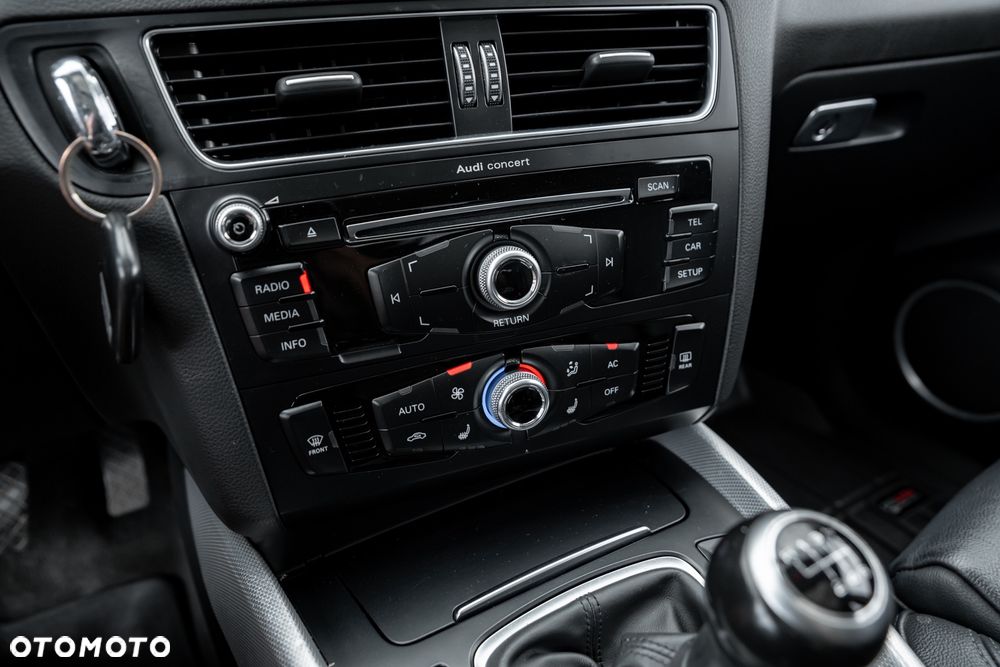 Audi Q5 2.0 TDI quattro S tronic - 34