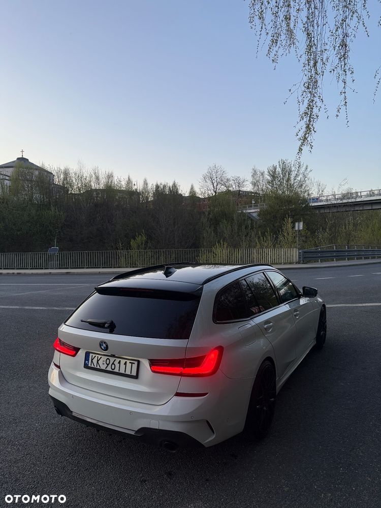BMW Seria 3 330i xDrive M Sport sport - 5