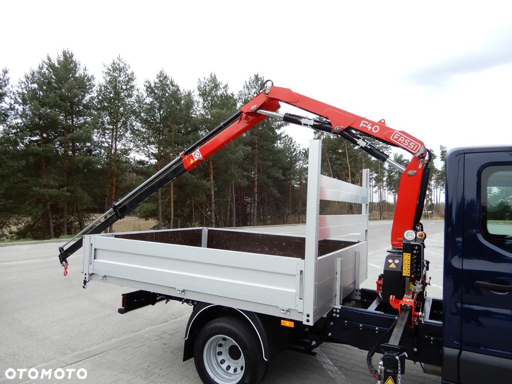 Iveco DAILY 170 KM Wersja TREND Doka Brygadowy Dubel Podwójna Kabina Bliźniak HDS FASSI F40B.0.22 Udźwig 995 Kg Zasięg 6.30 Cm 7-Mio Os.+2120 Kg Ładowność Serwis Do Końca 60 Tys Przeb Stan Jak Nowy - 8