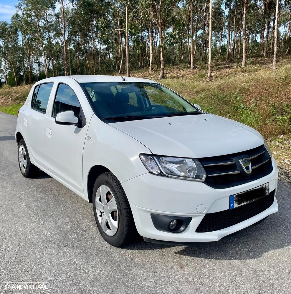 Dacia Sandero - 1
