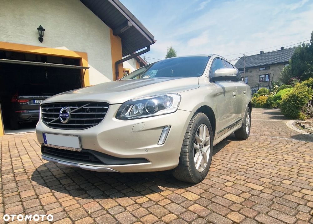 Volvo XC 60 D4 Geartronic Summum - 1