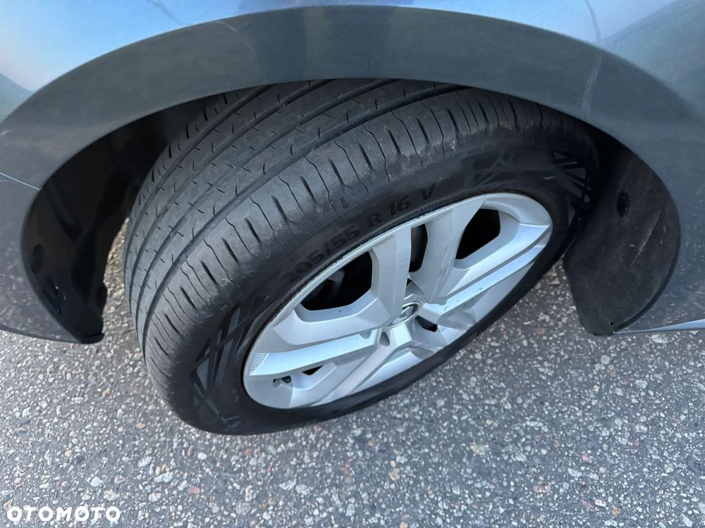 Renault Megane 1.5 dCi Limited 2018 - 9