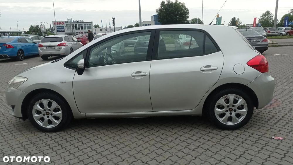 Toyota Auris 1.6 VVT-i Premium MM - 20