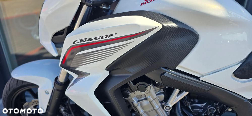 Honda CB - 33