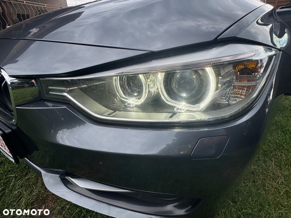 BMW Seria 3 316i Sport Line - 32