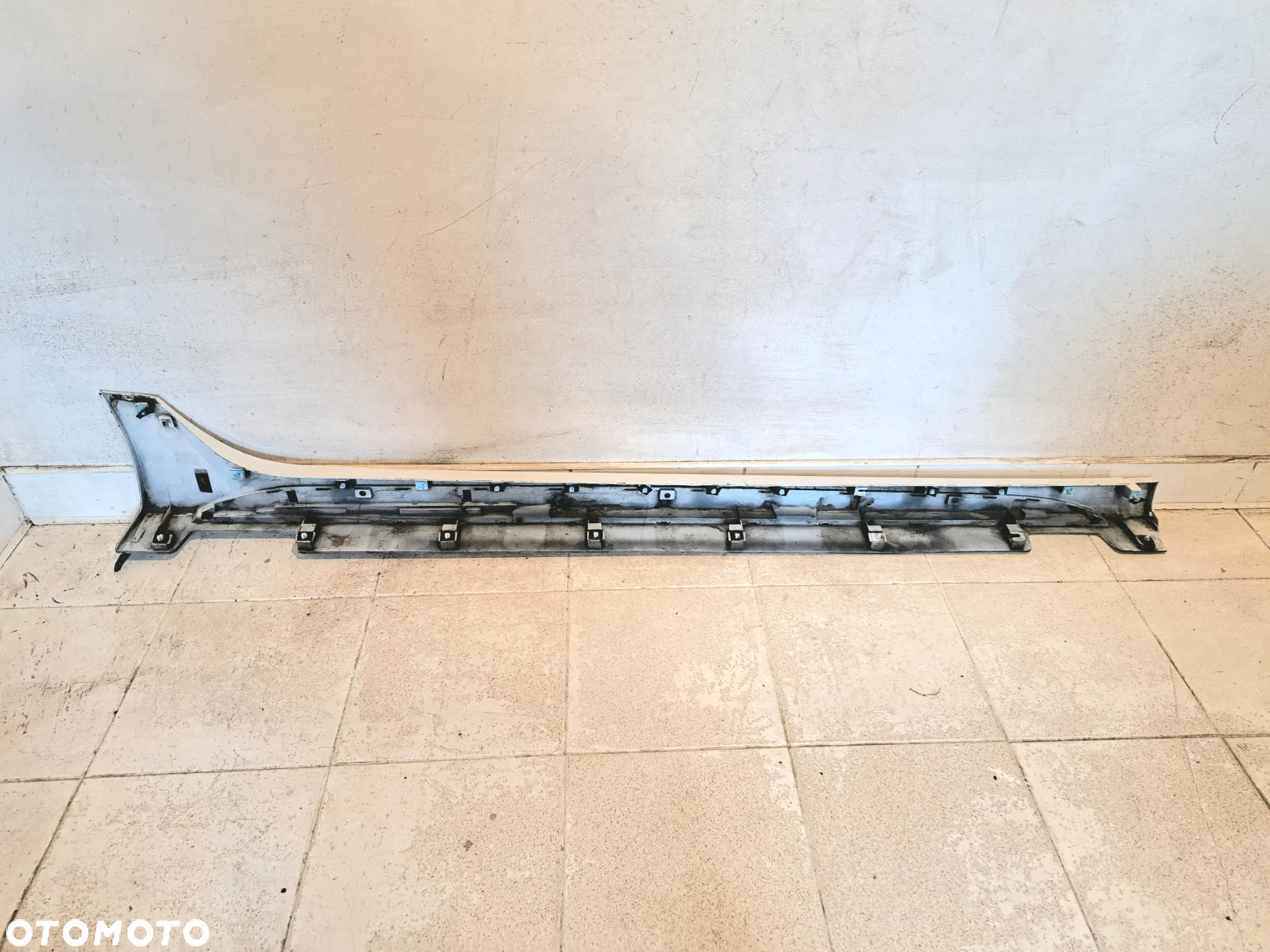 KIA PRO CEED GT-LINE 5D LISTWA PROGOWA LEWA 87753-J7700 18-21 - 3