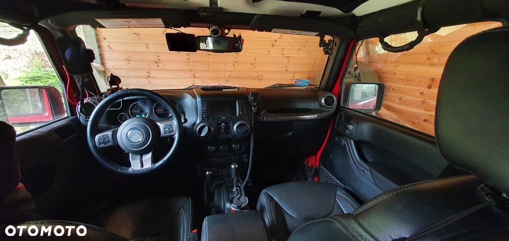 Jeep Wrangler Unlimited 3.6 Automatik Sahara - 8