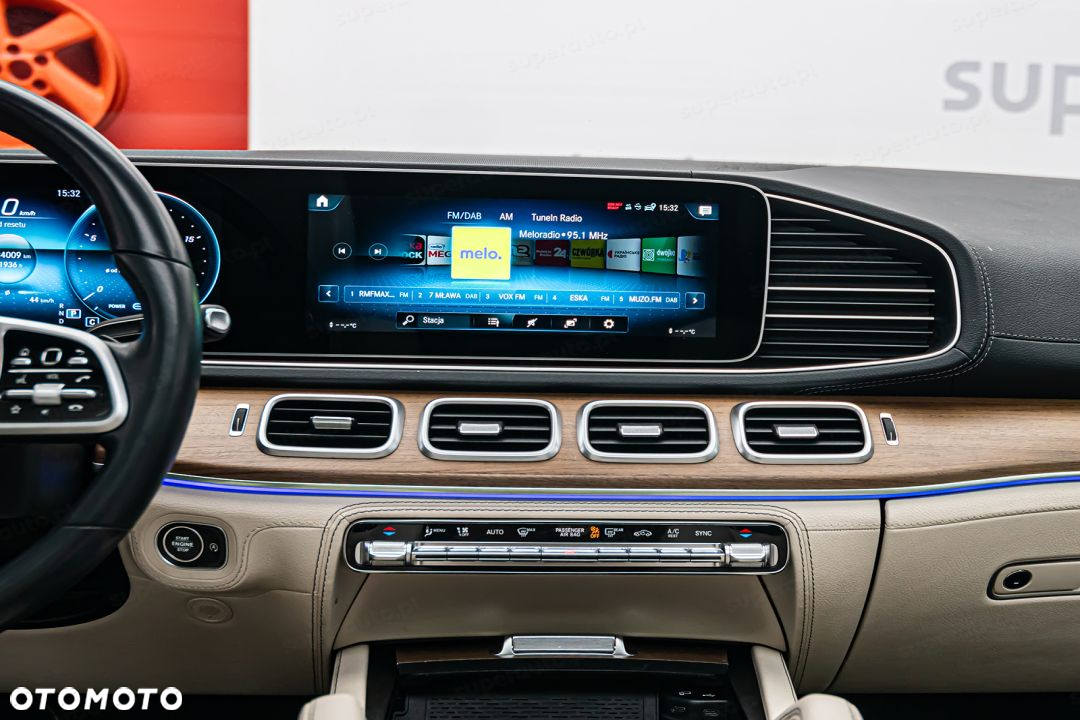 Mercedes-Benz GLE - 21