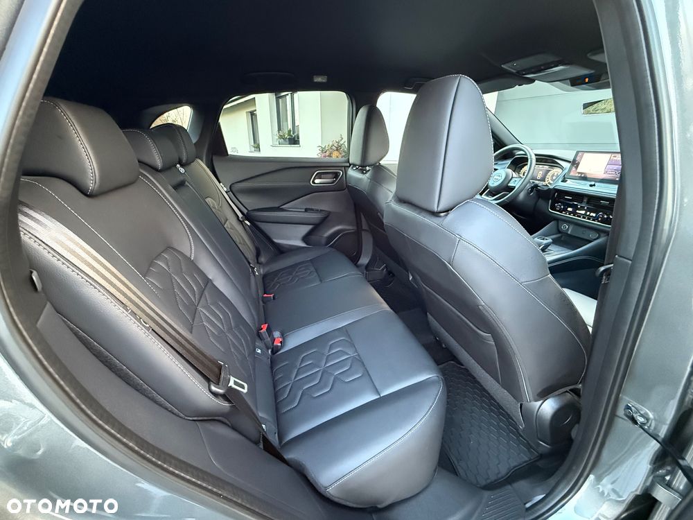 Nissan Qashqai 1.3 DIG-T MHEV Xtronic Tekna - 37