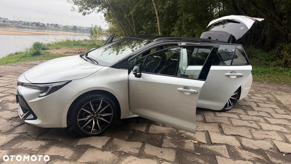 Toyota Corolla 2.0 Hybrid GR Sport - 21