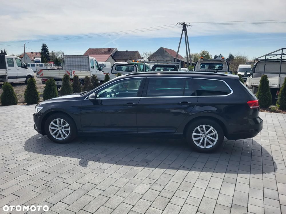 Volkswagen Passat 2.0 TDI (BlueMotion Technology) DSG Comfortline - 4