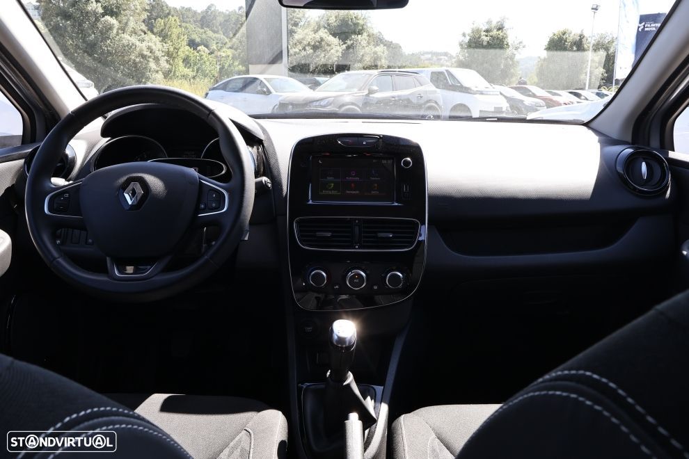 Renault Clio Sport Tourer 0.9 TCe Limited - 8