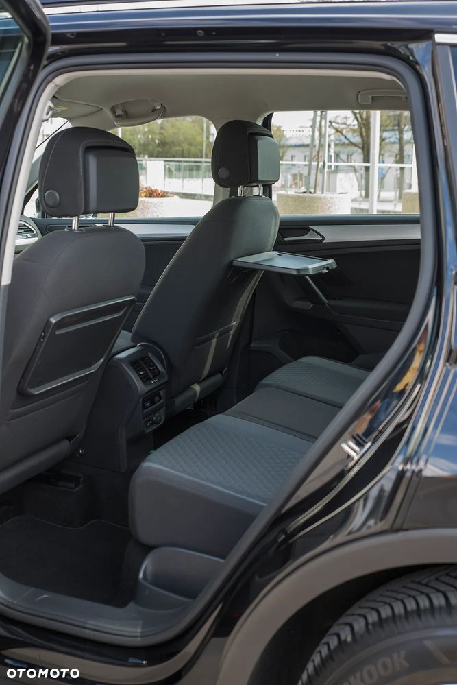 Volkswagen Tiguan 2.0 TDI SCR Elegance - 23