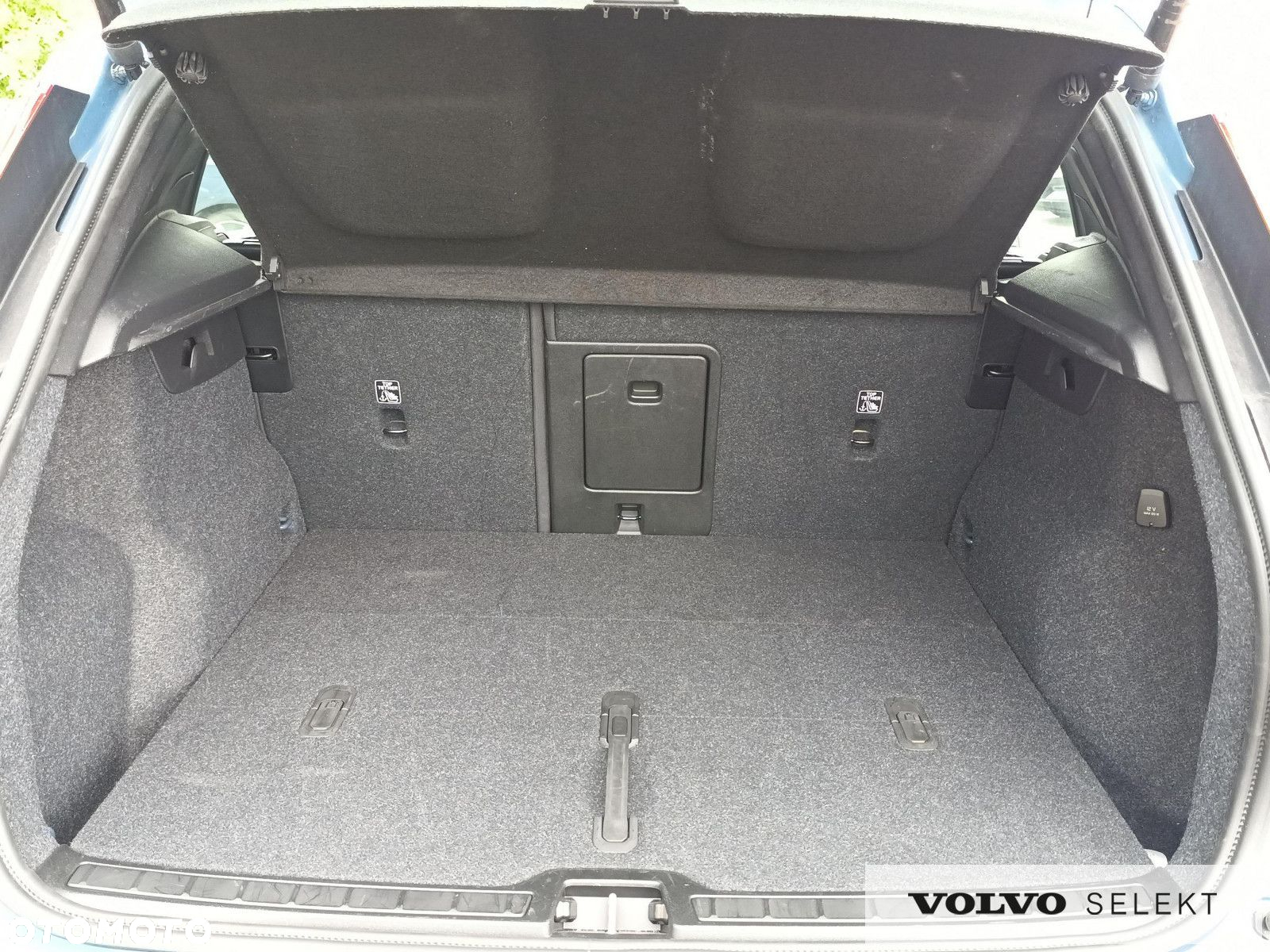 Volvo XC 40 - 30