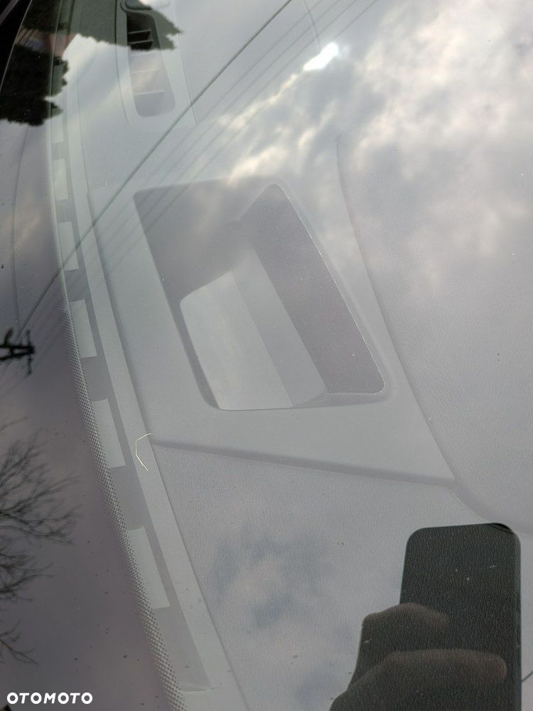 Volvo V90 D5 SCR AWD Momentum Pro - 35