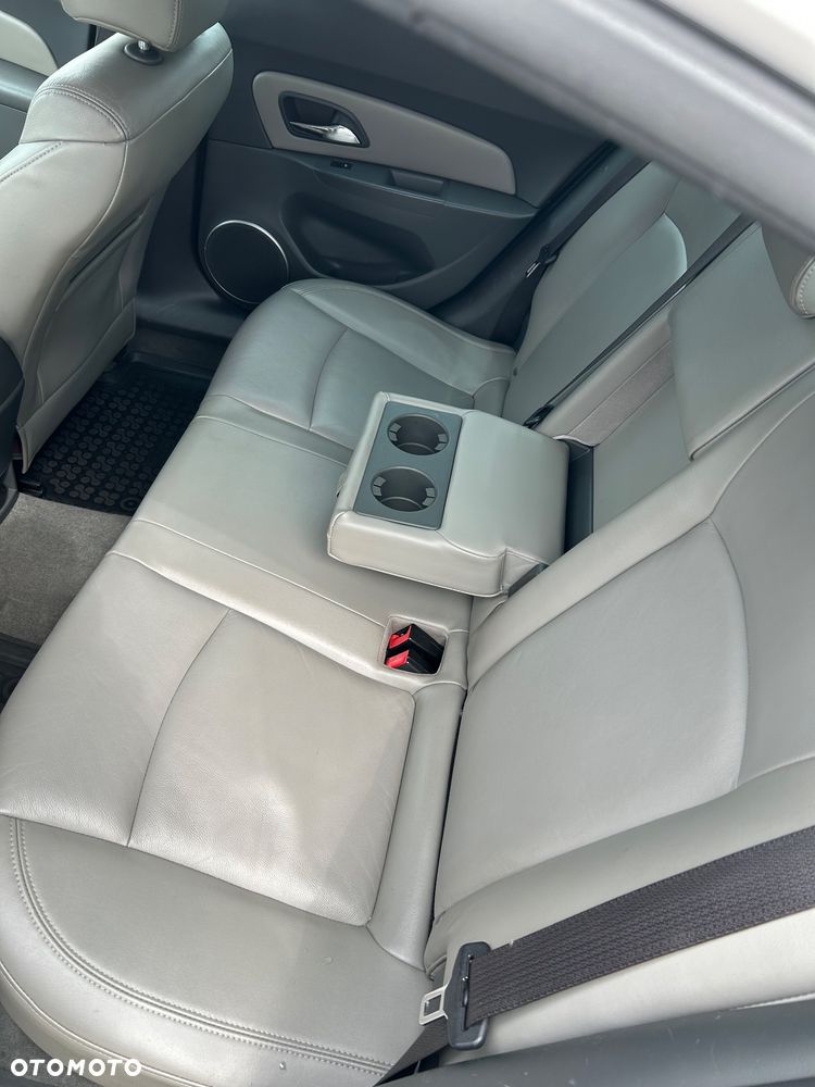 Chevrolet Cruze 2.0 VDCi LT - 23